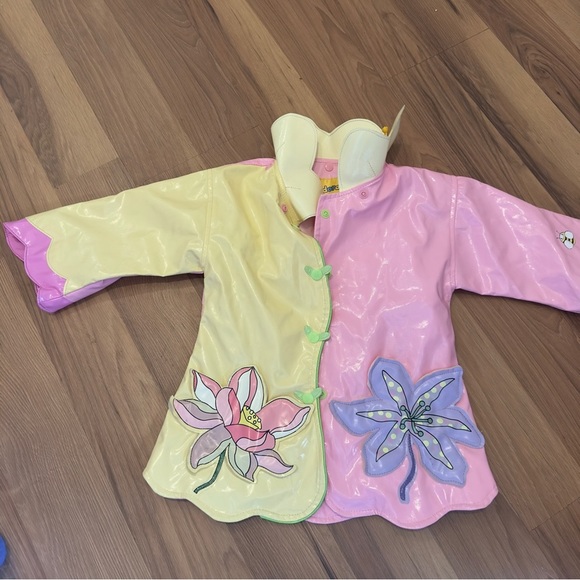Kidorable Pink and Yellow Raincoat - Picture 2 of 9